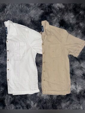 2 Men’s Button Up Shirts